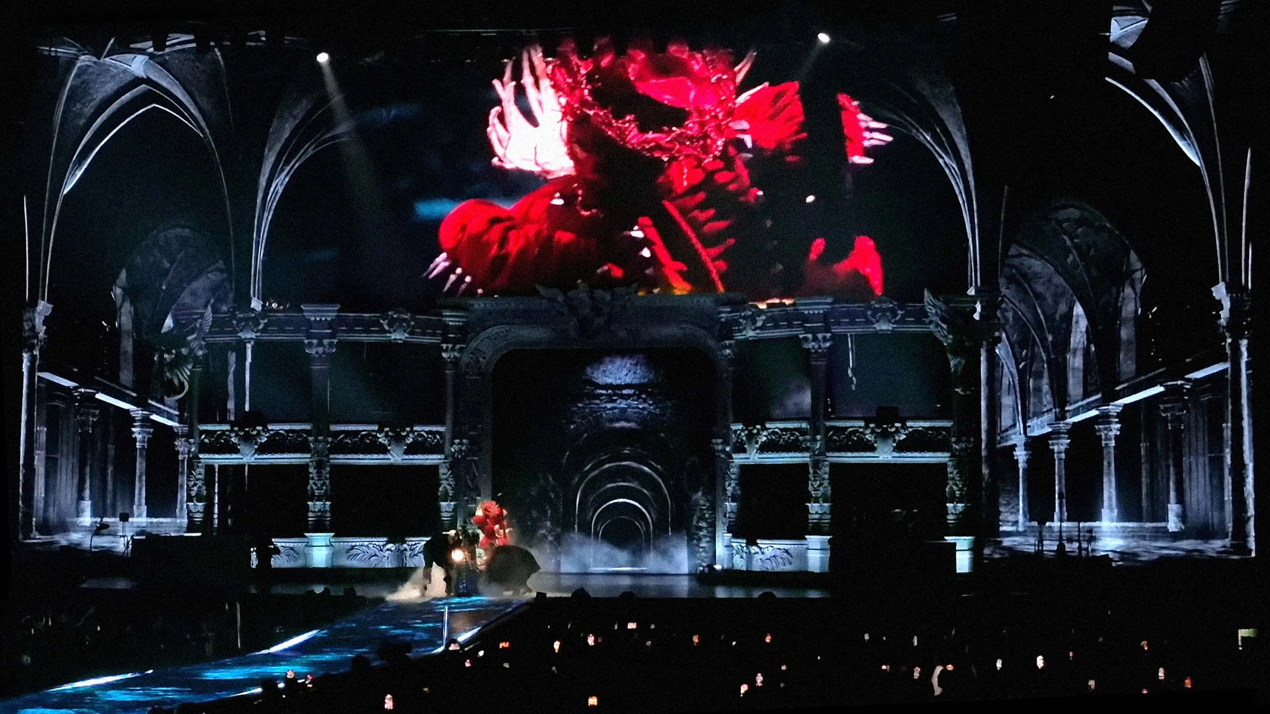 Lady Gaga - Mayhem Ball Tour