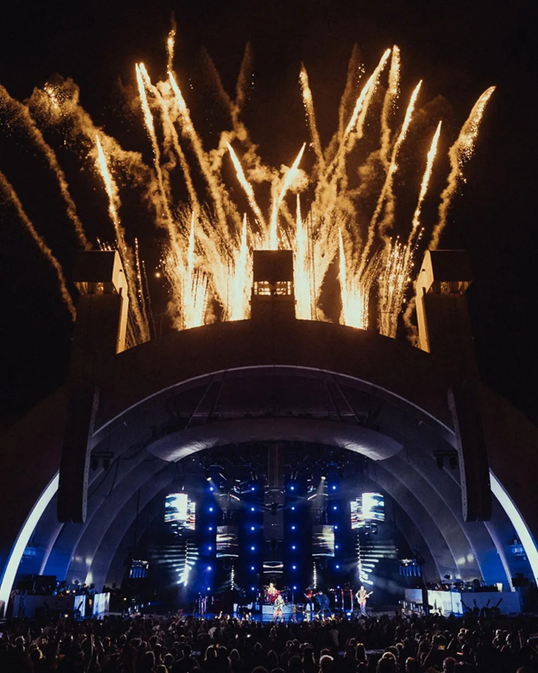 Muse - The WOW! Signal Tour